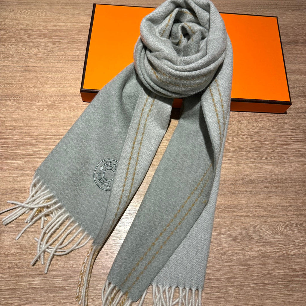 HERMES SCARF 200 CM IN DOVE GRAY CASERE