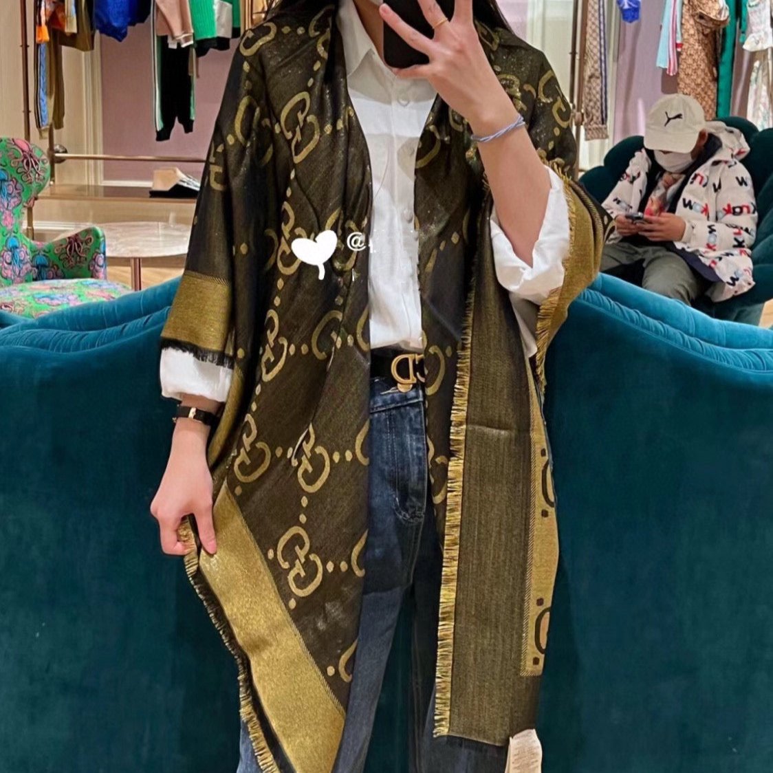 GUCCI JACQUARD SILK WOOL SHAWL 140 CM ANTIQUE GOLD 401258