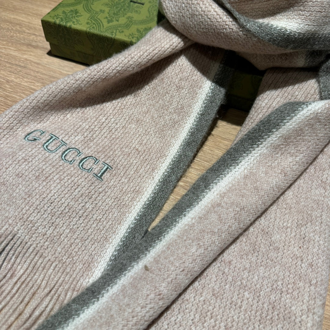 GUCCI SCARF 180 CM IN PALE PINK MIX GRAY WOOL 403967