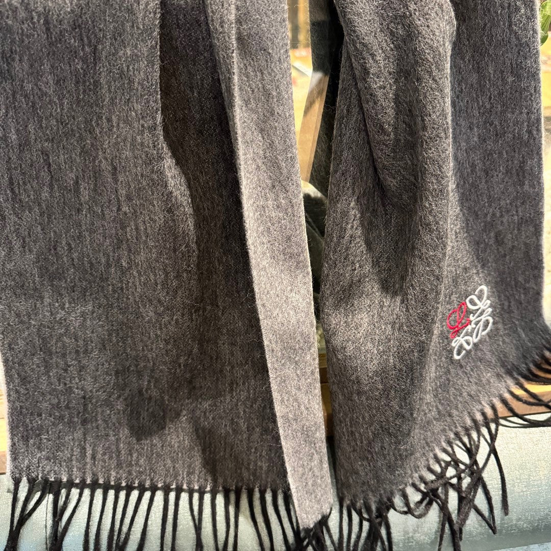 LOEWE SCARF 180 CM IN DARK GRAY CASHMERE 407384