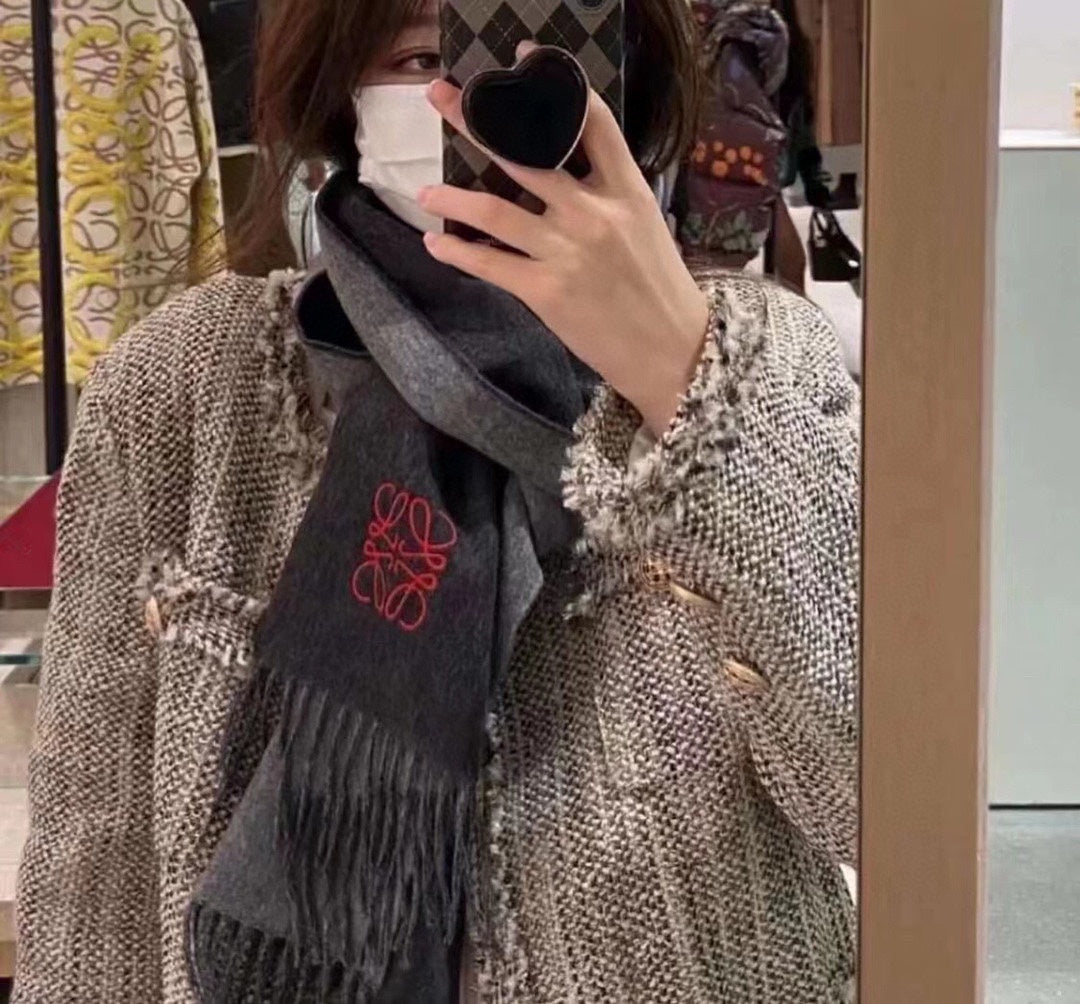 LOEWE SCARF 180 CM IN DARK GRAY CASHMERE 407384