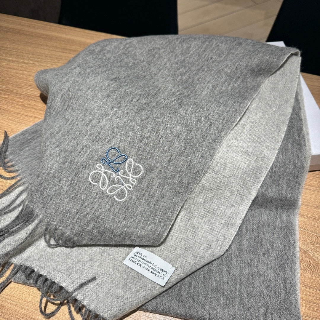LOEWE SCARF 180 CM IN STEEL GRAY CASHMERE 407387
