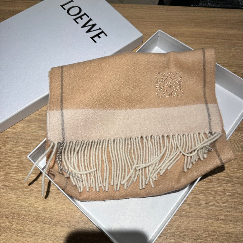 LOEWE SCARF 180 CM IN MACAROON BEIGE CASHMERE 407394