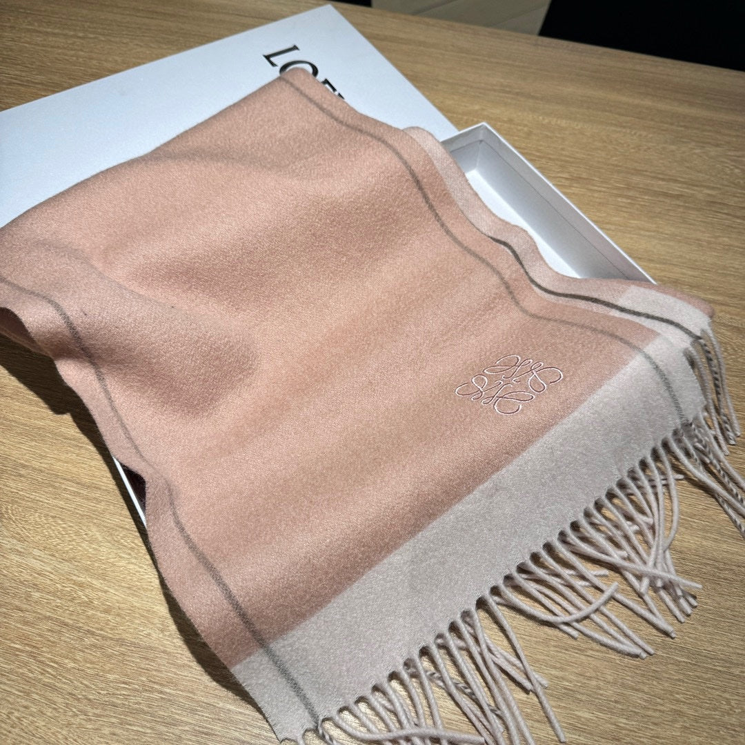 LOEWE SCARF 180 CM IN DESERT SAND CASHMERE 407397