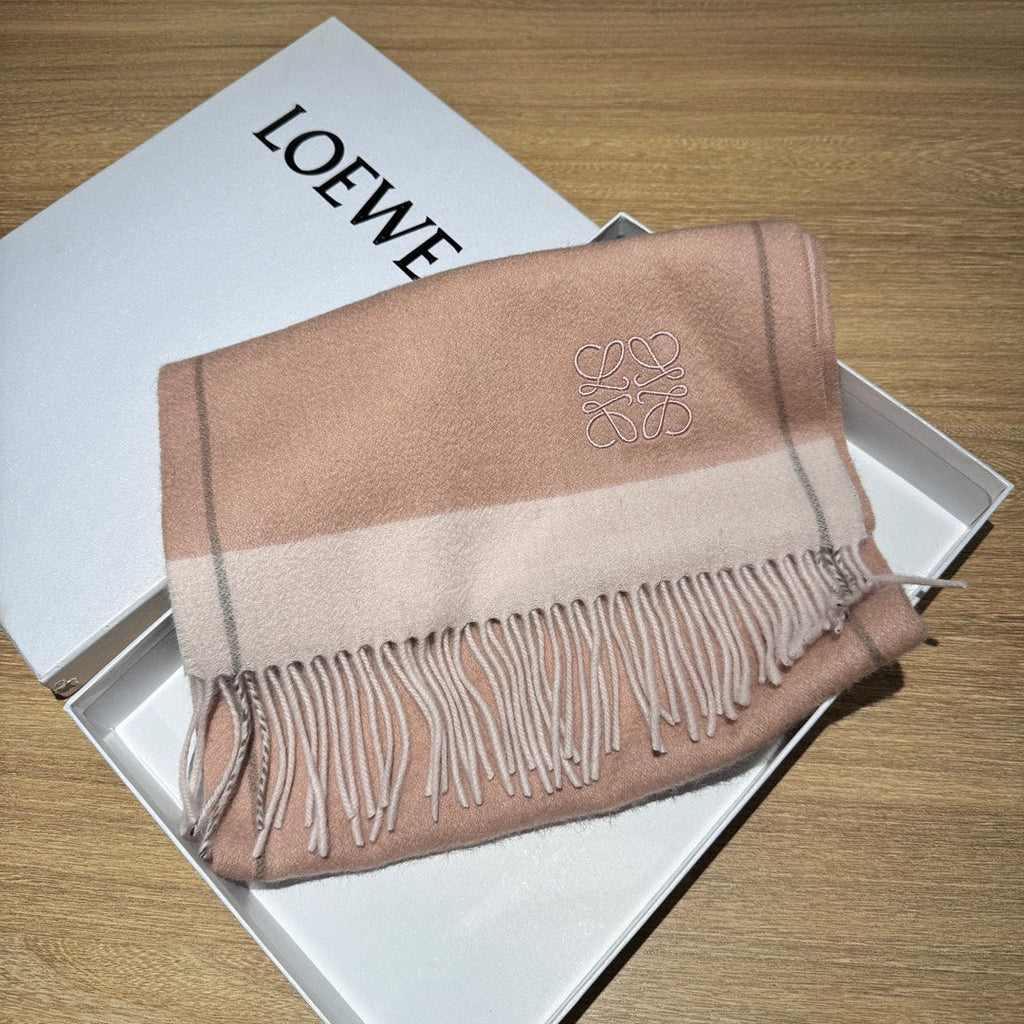 LOEWE SCARF 180 CM IN DESERT SAND CASHMERE 407397