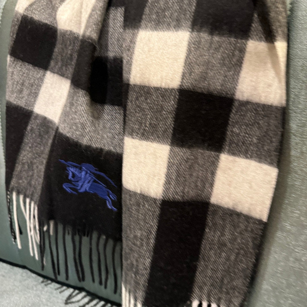 BURBERRY SCARF 180 CM IN COLORFUL CASHMERE 410336