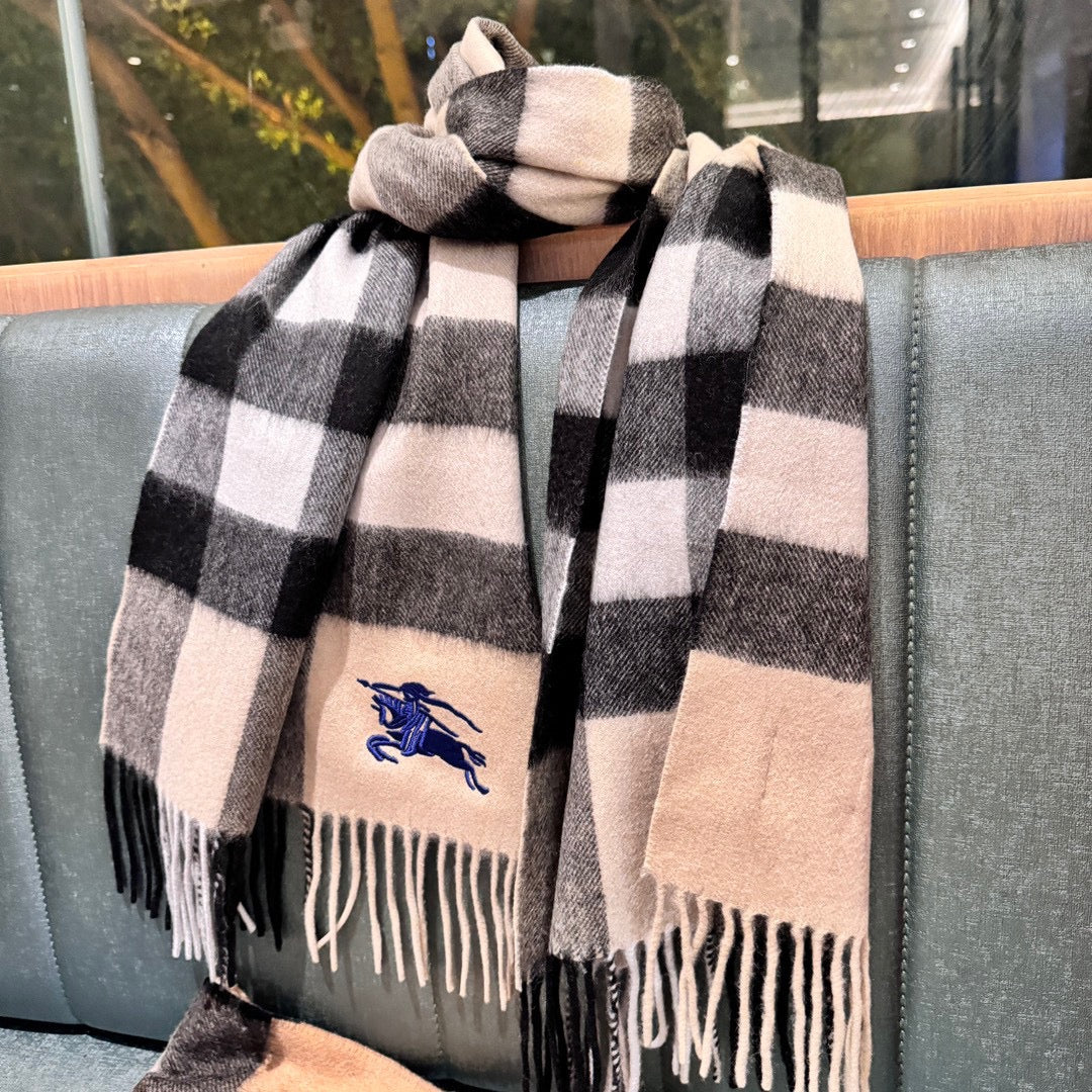 BURBERRY SCARF 180 CM IN COLORFUL CASHMERE  410340