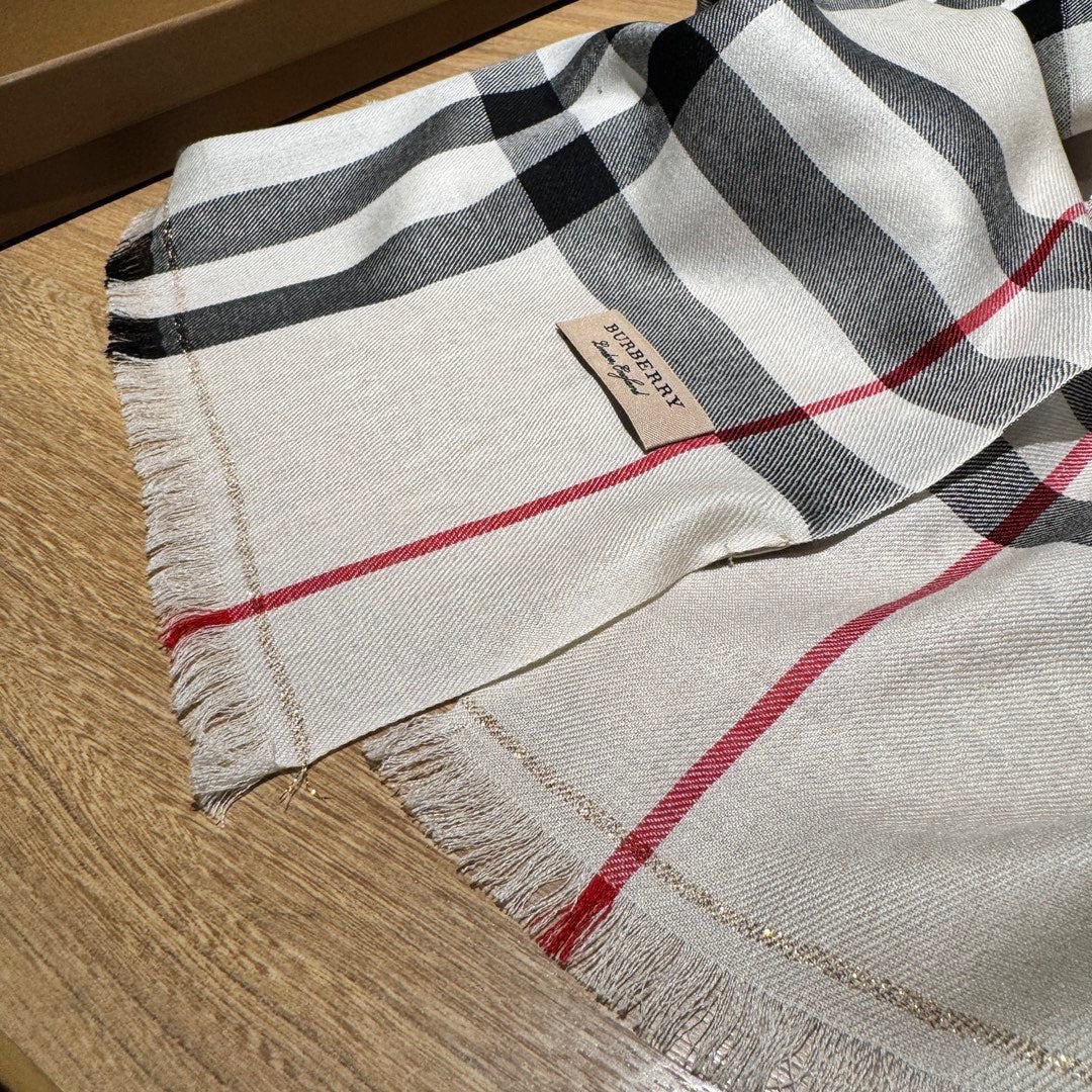 BURBERRY CHECK SCARF 200 CM IN WHITE MIX BLACK WOOL 410342