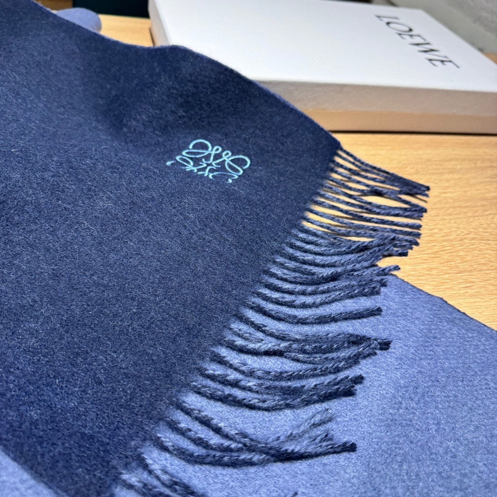 LOEWE SCARF 180 CM IN LIGHT BLUE AND NAVY BLUE WOOL AND CASHMERE 411842