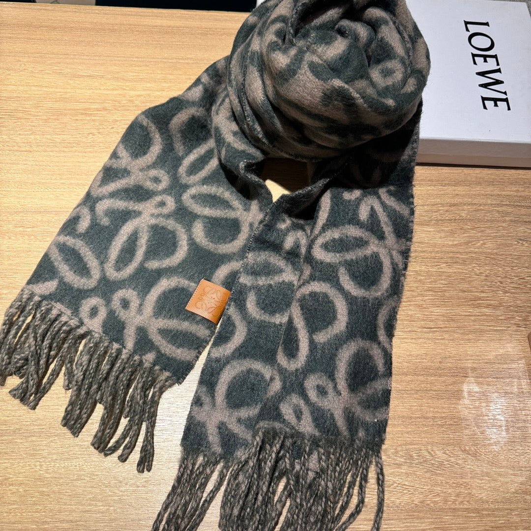 LOEWE ANAGRAM 200 CM SCARF IN CAMEL BEIGE MIX GREEN FOREST ALPACA AND WOOL 411847
