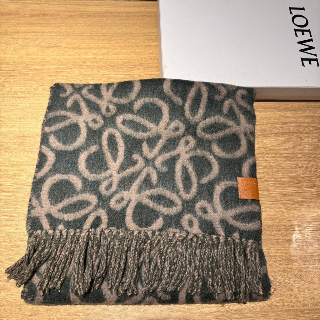LOEWE ANAGRAM 200 CM SCARF IN CAMEL BEIGE MIX GREEN FOREST ALPACA AND WOOL 411847