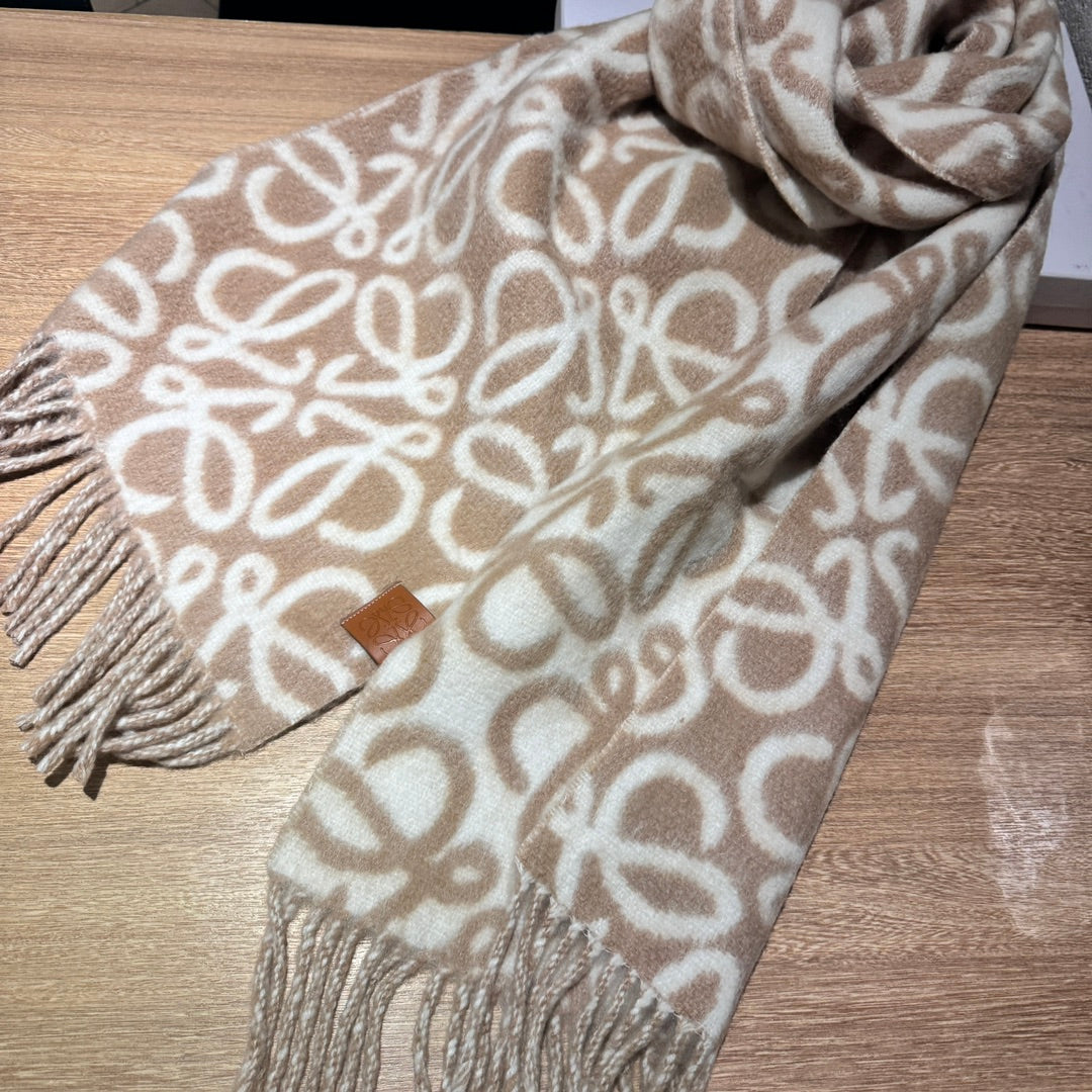 LOEWE ANAGRAM 200 CM SCARF IN BEIGE MIX WHITE ALPACA AND WOOL 411851
