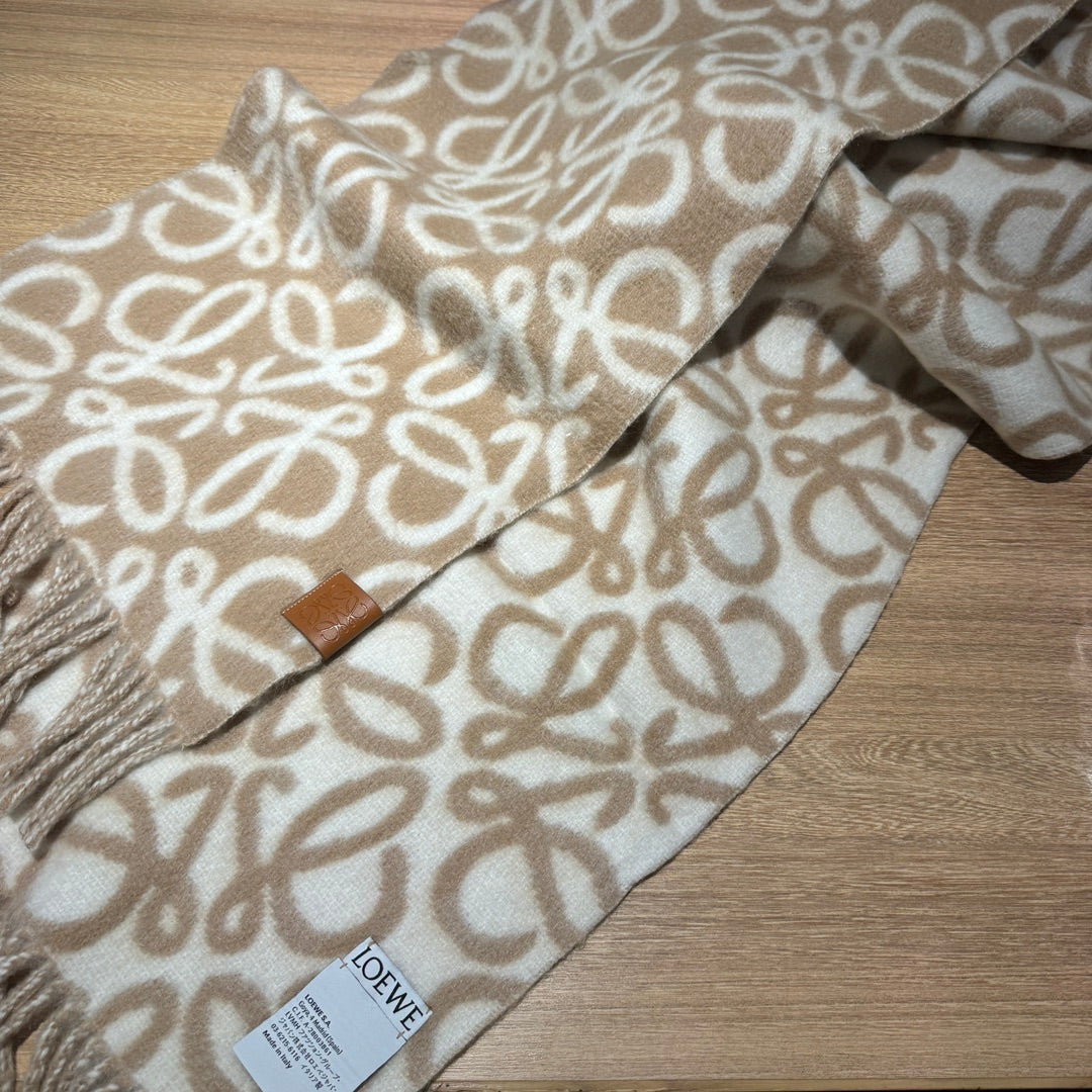 LOEWE ANAGRAM 200 CM SCARF IN BEIGE MIX WHITE ALPACA AND WOOL 411851