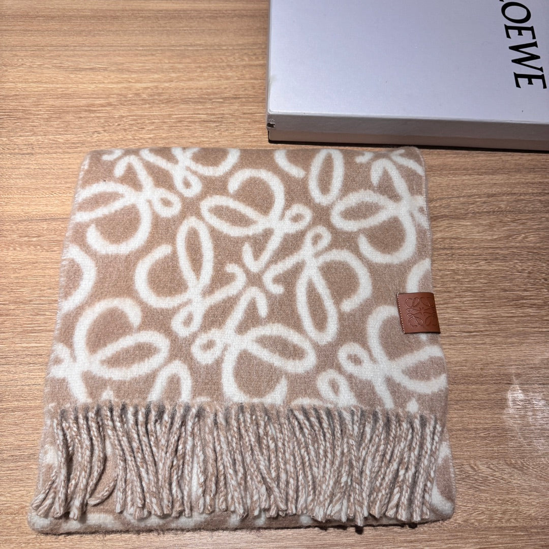 LOEWE ANAGRAM 200 CM SCARF IN BEIGE MIX WHITE ALPACA AND WOOL 411851