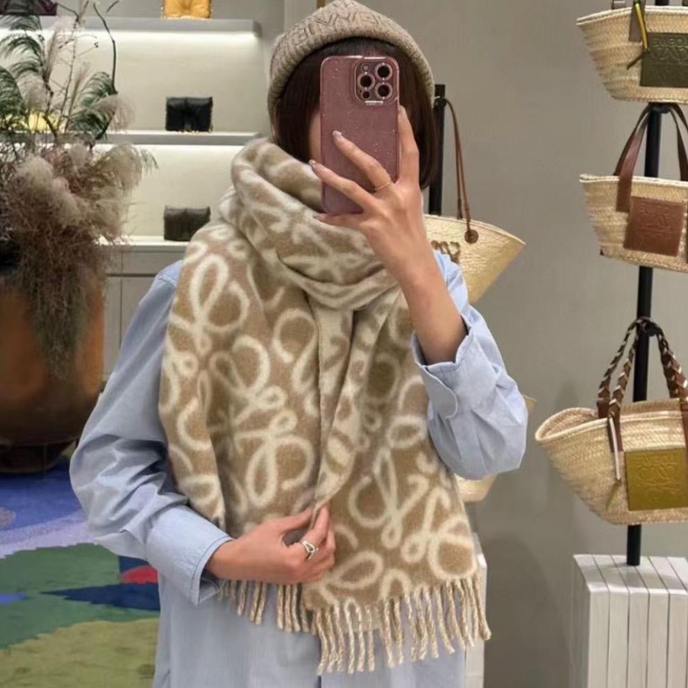 LOEWE ANAGRAM 200 CM SCARF IN BEIGE MIX WHITE ALPACA AND WOOL 411851