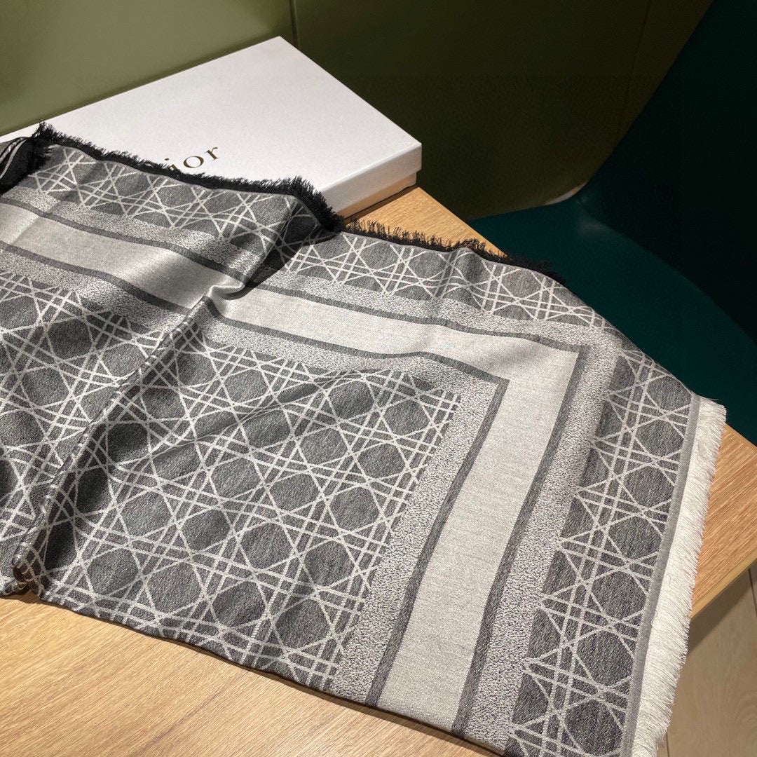 DIOR SQUARE SCARF 140 CM IN BLACK MIX WHITE  WOOL AND SILK 415454