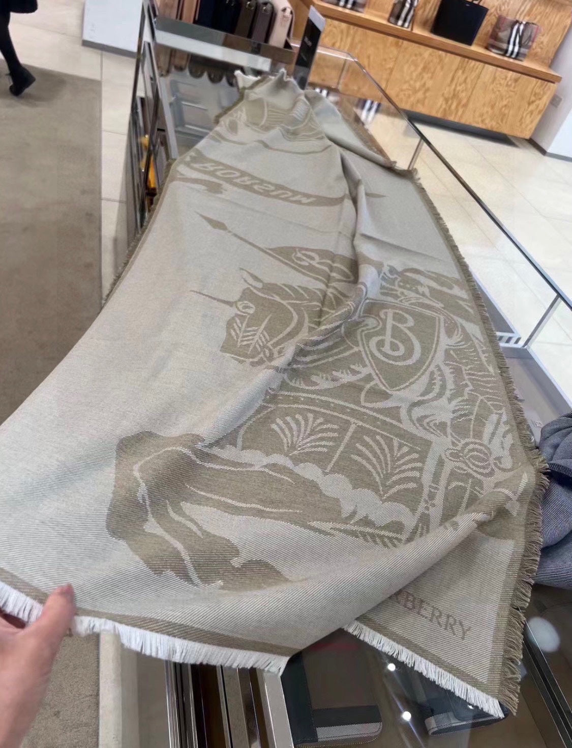 BURBERRY BBR SCARF 180 CM IN SILK MIX WOOL 481161