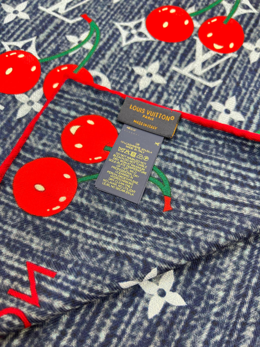 LOUIS VUITTON LV SCARF 135 CM IN WOOL MIX SILK 735872