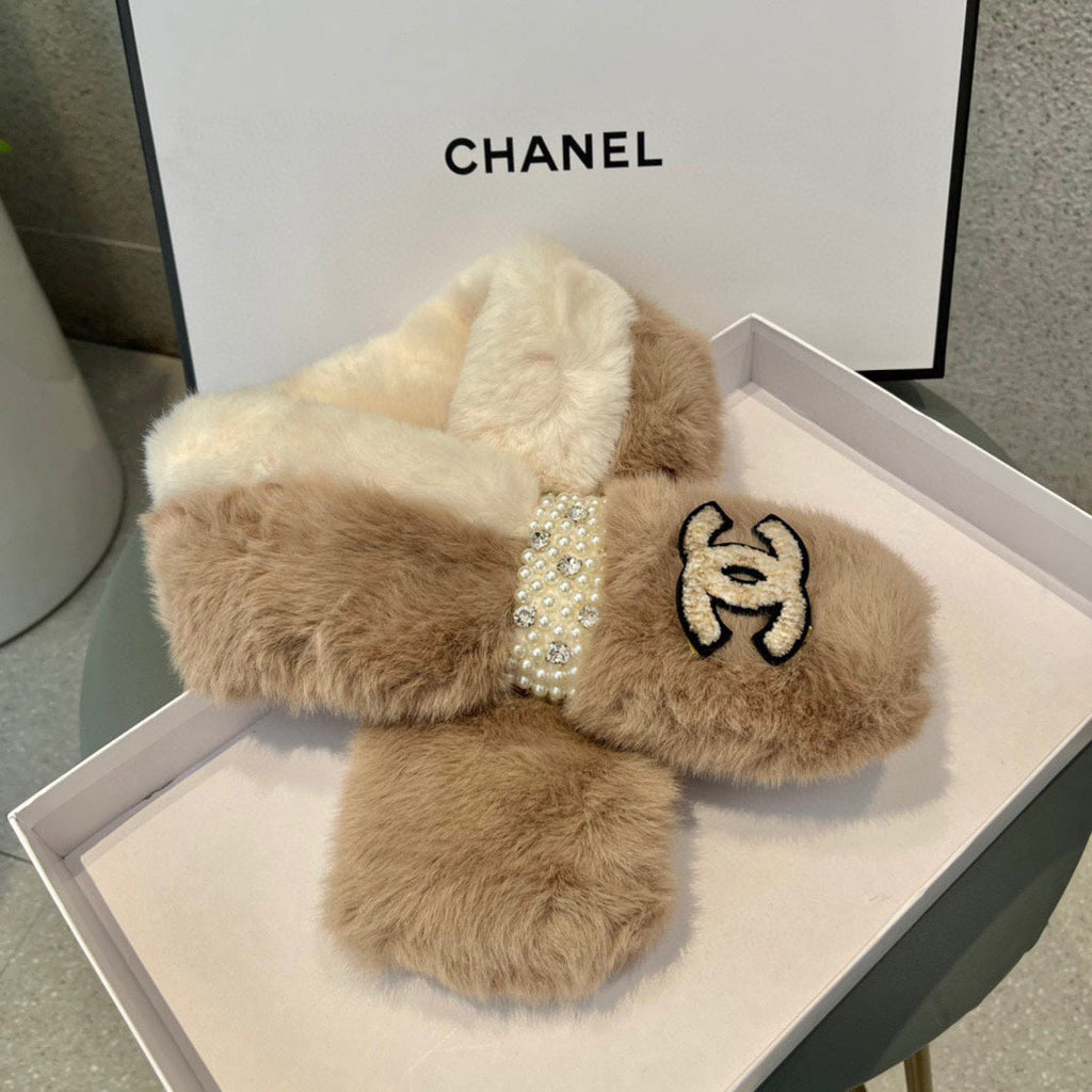 CHANEL SCARF IN MEDIUM BROWN RABBIT FUR 397446