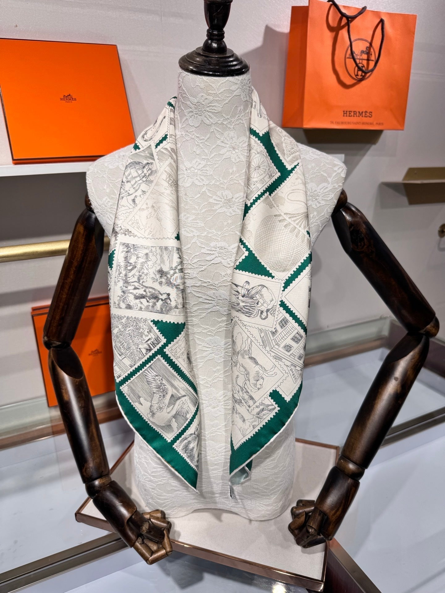 HERMES HERMES 25S SCARF 90 IN SILK 706581