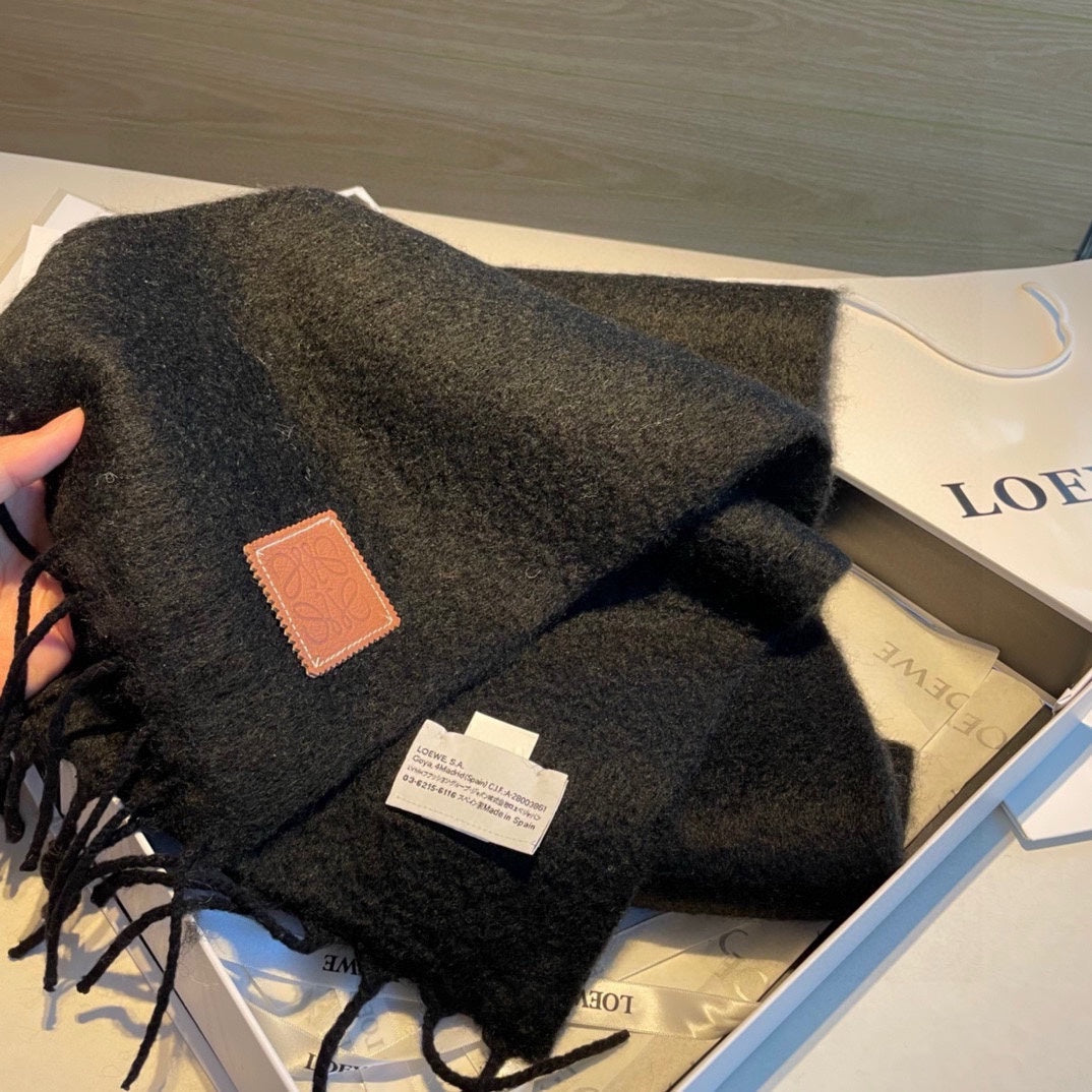 LOEWE SCARF 185 CM IN BLACK MOHAIR AND WOOL 188207