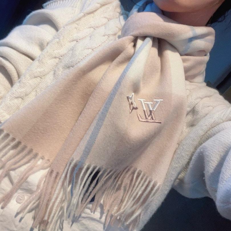 LOUIS VUITTON SCARF 185 CM IN LIGHT PINK CASHMERE 387891
