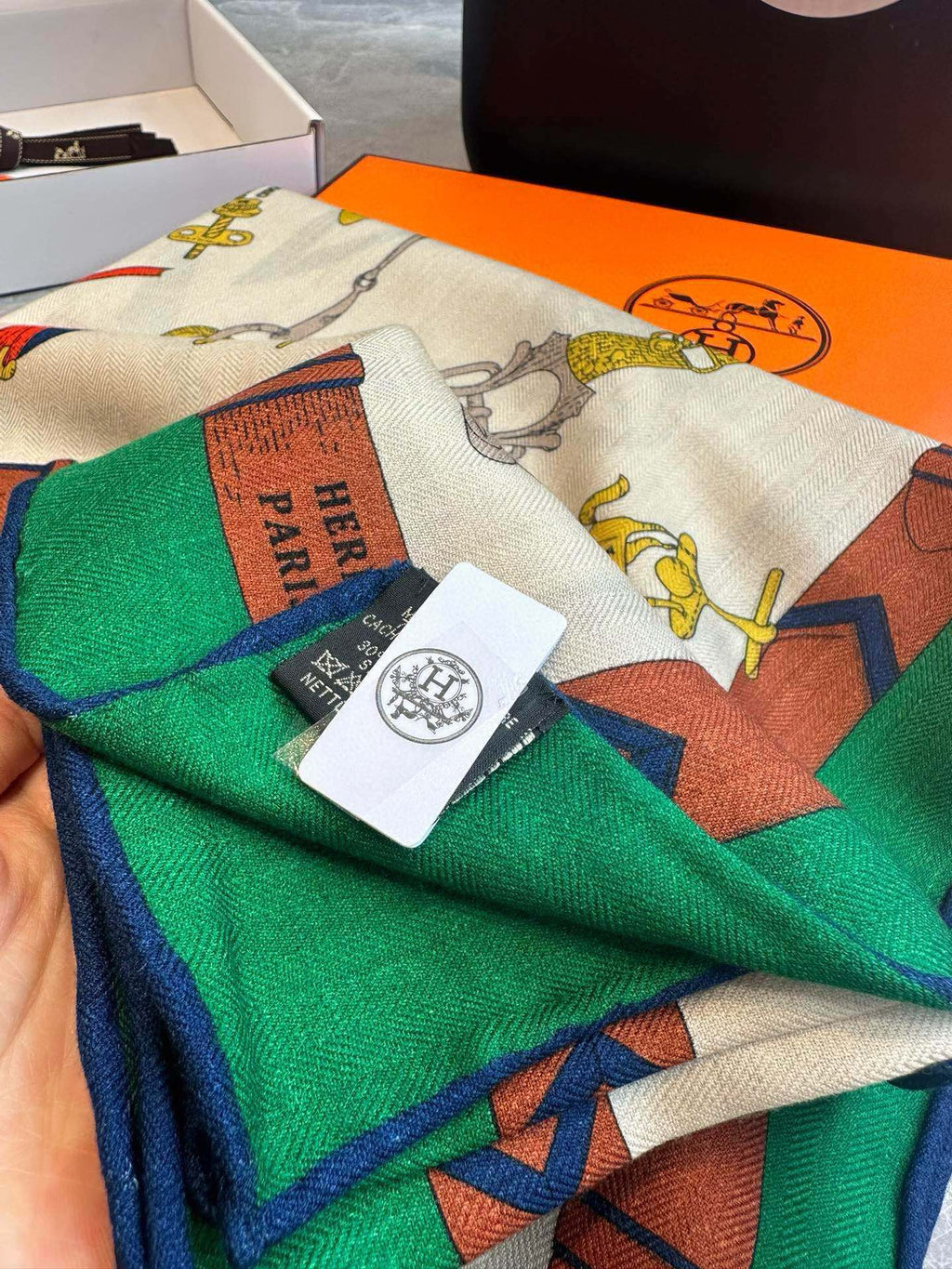 HERMES SCARF 140 CM COLORFUL 387901