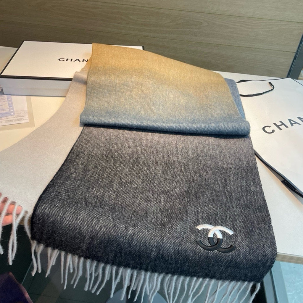 CHANEL SCARF 180 CM IN COLORFUL CASHMERE 387917