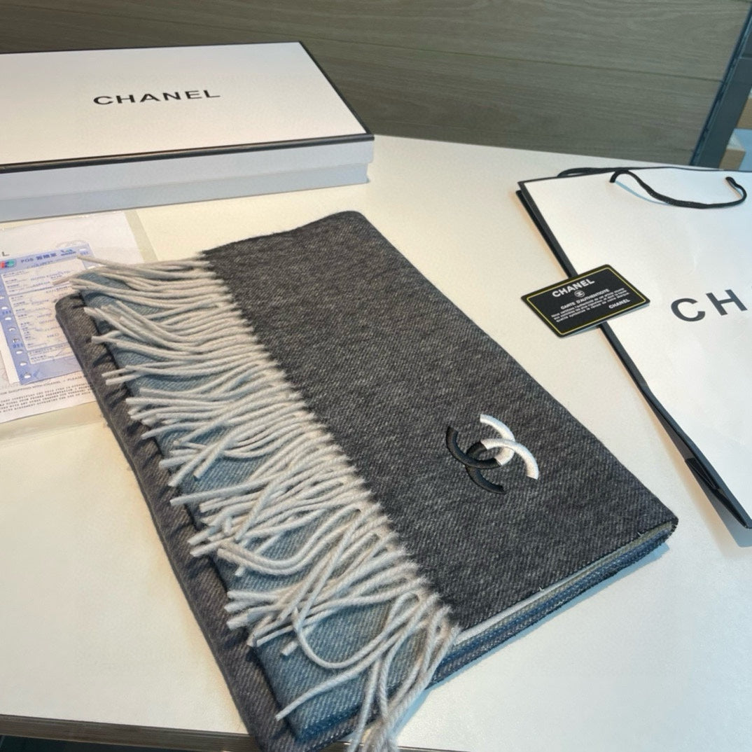 CHANEL SCARF 180 CM IN COLORFUL CASHMERE 387917
