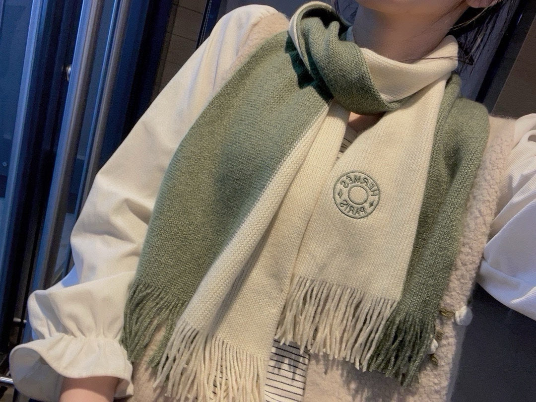 HERMES KNIT SCARF 180 IN JADE GREEN MIX WHITE CASERE
