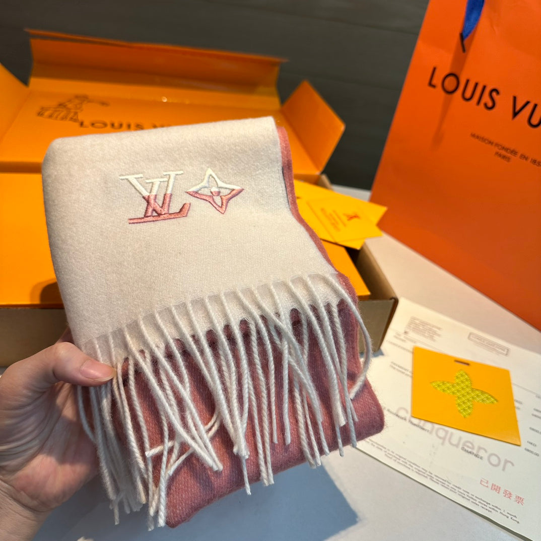LOUIS VUITTON SCARF 185 CM IN BLUSH PINK MIX WHITE CASHMERE 390094