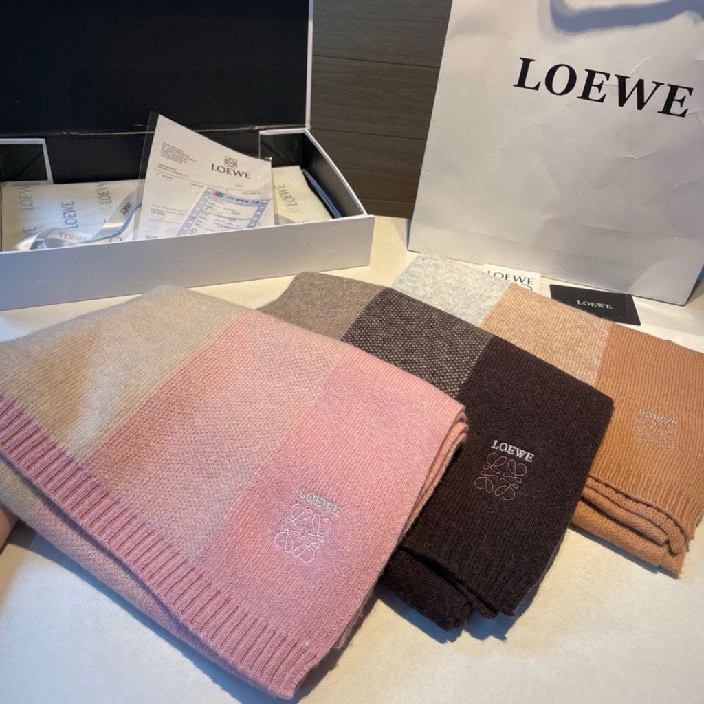 LOEWE SCARF 190 CM IN LIGHT PINK CASHMERE 390836