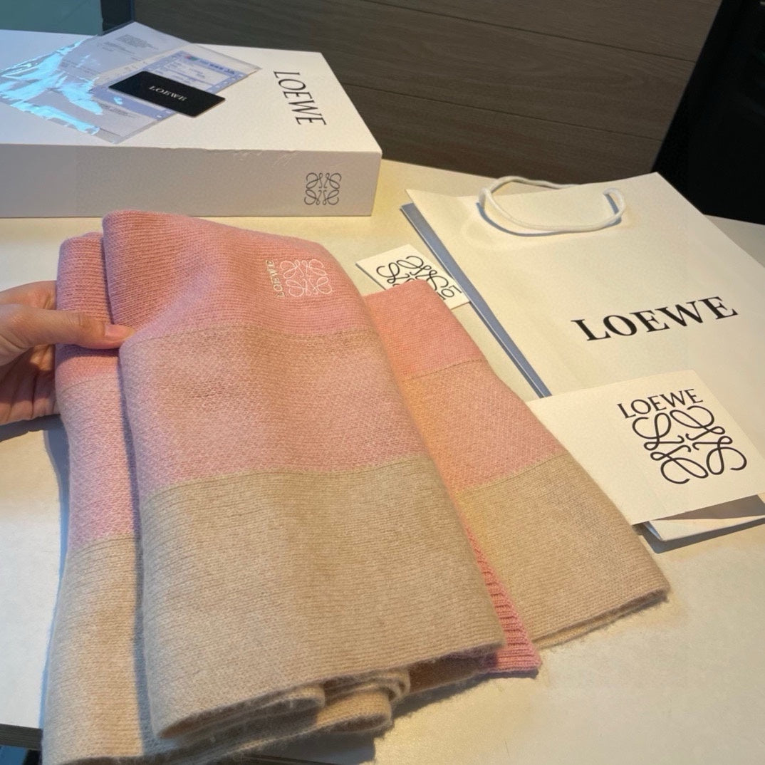 LOEWE SCARF 190 CM IN LIGHT PINK CASHMERE 390836
