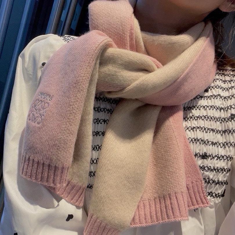 LOEWE SCARF 190 CM IN LIGHT PINK CASHMERE 390836