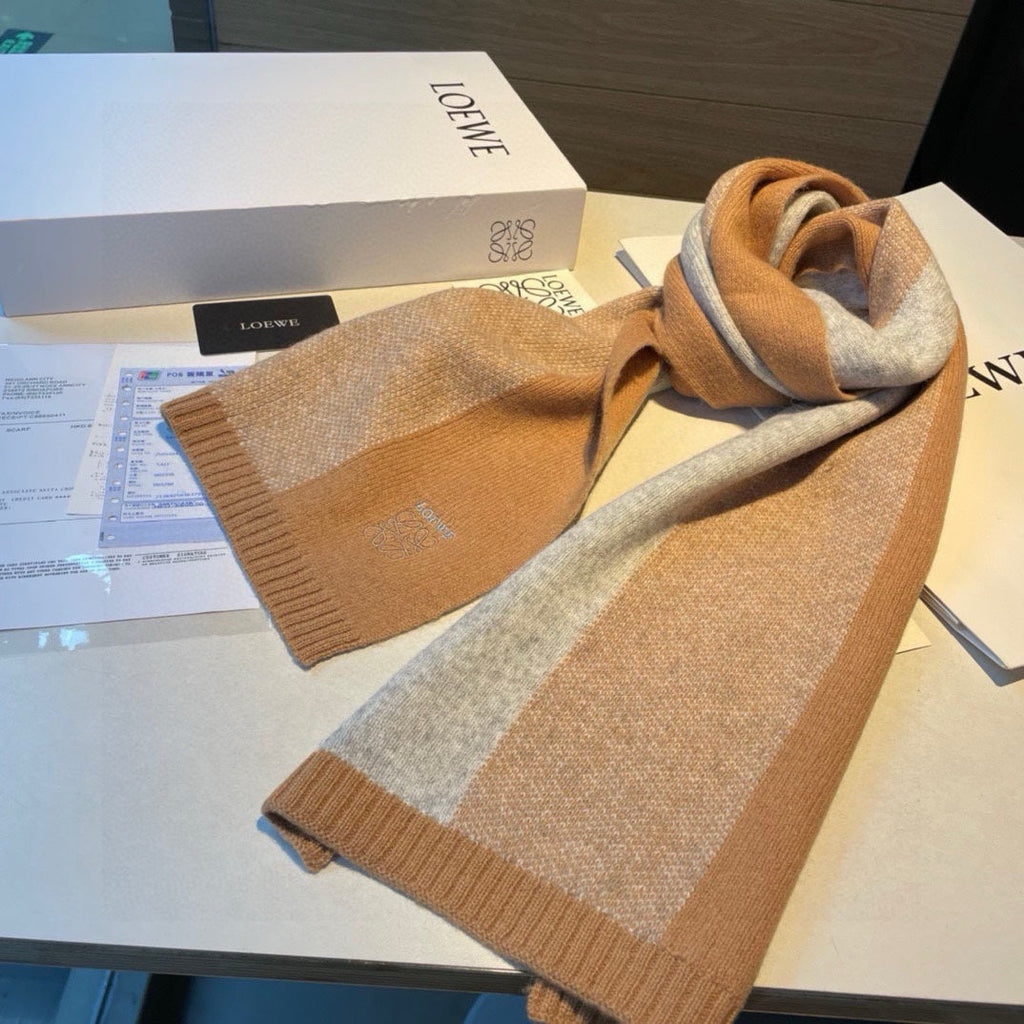 LOEWE SCARF 190 CM IN CINNAMON BROWN CASHMERE 390837