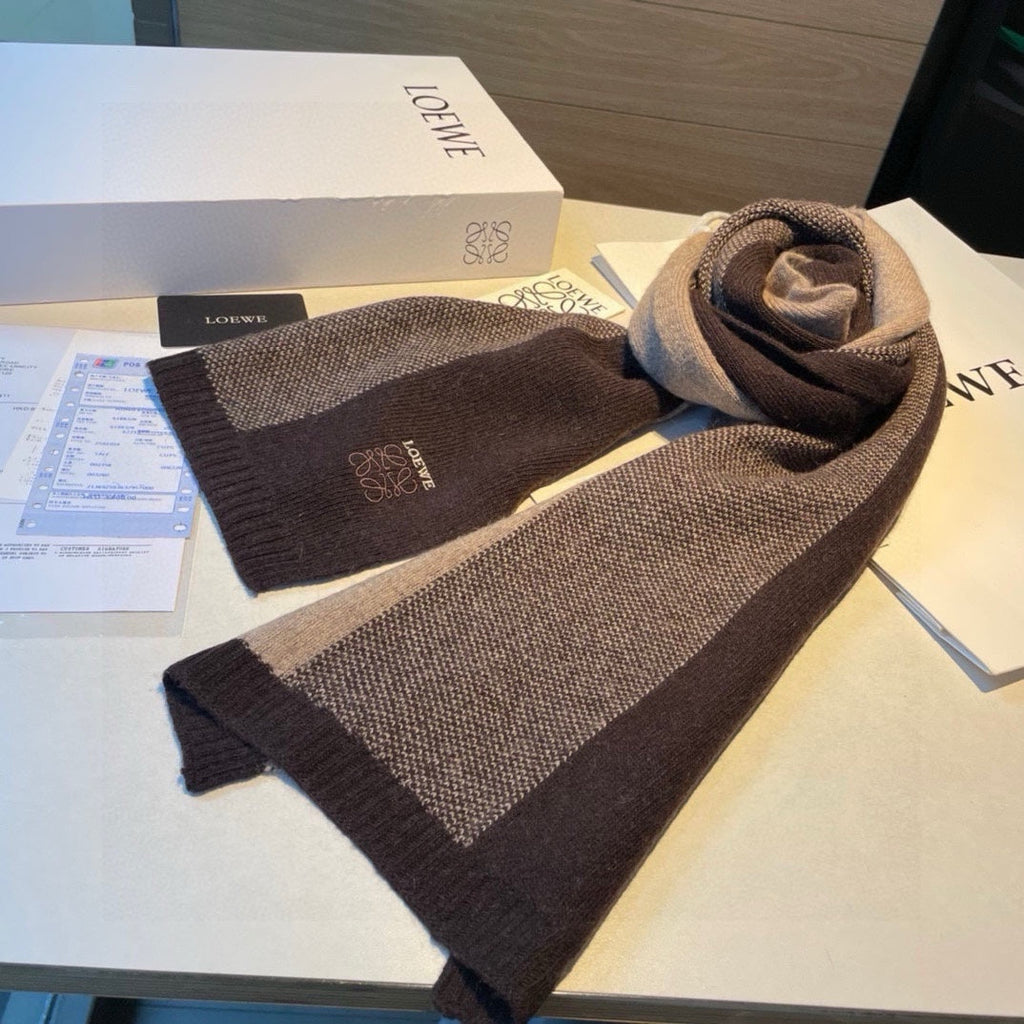 LOEWE SCARF 190 CM IN CHOCOLATE BROWN CASHMERE 390838