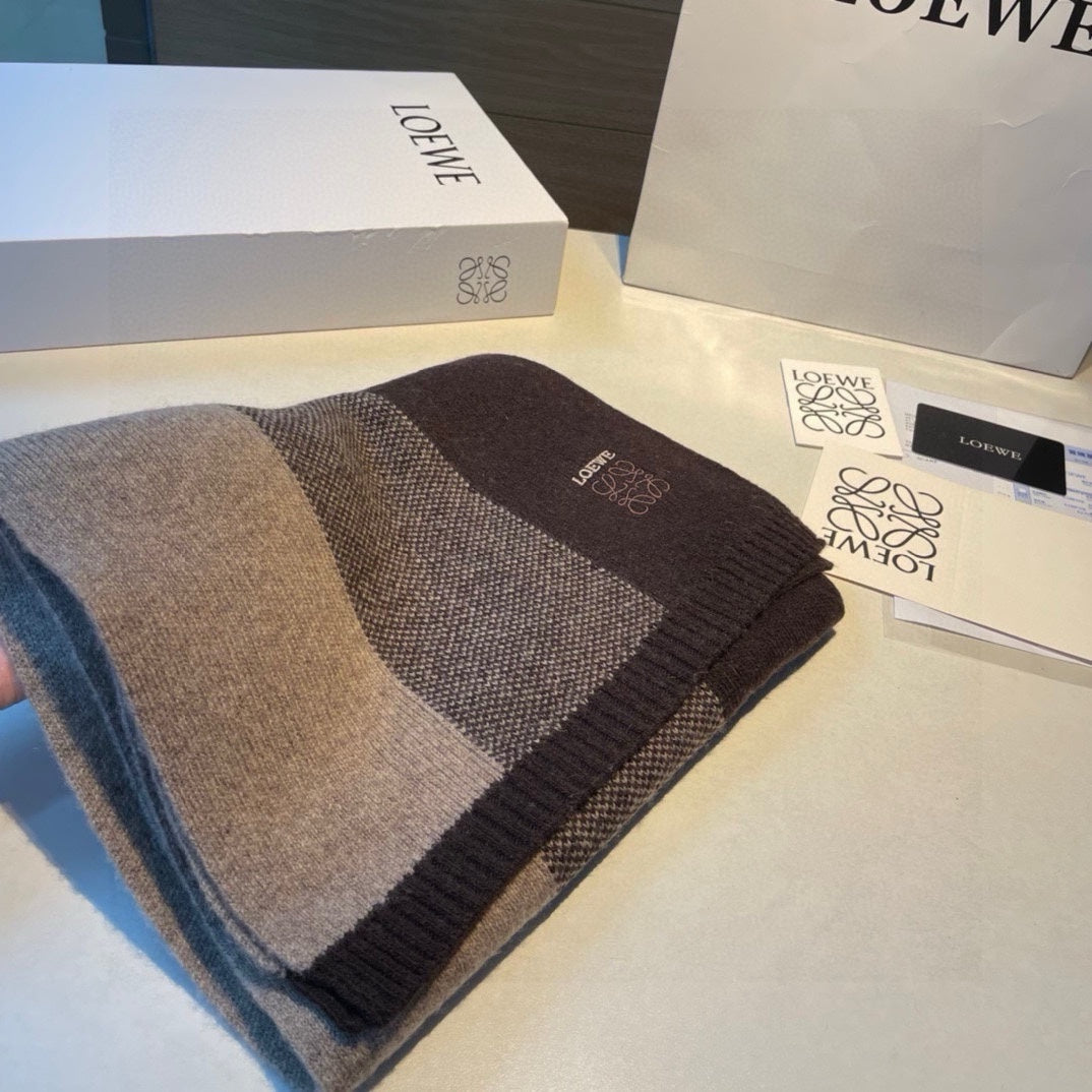 LOEWE SCARF 190 CM IN CHOCOLATE BROWN CASHMERE 390838