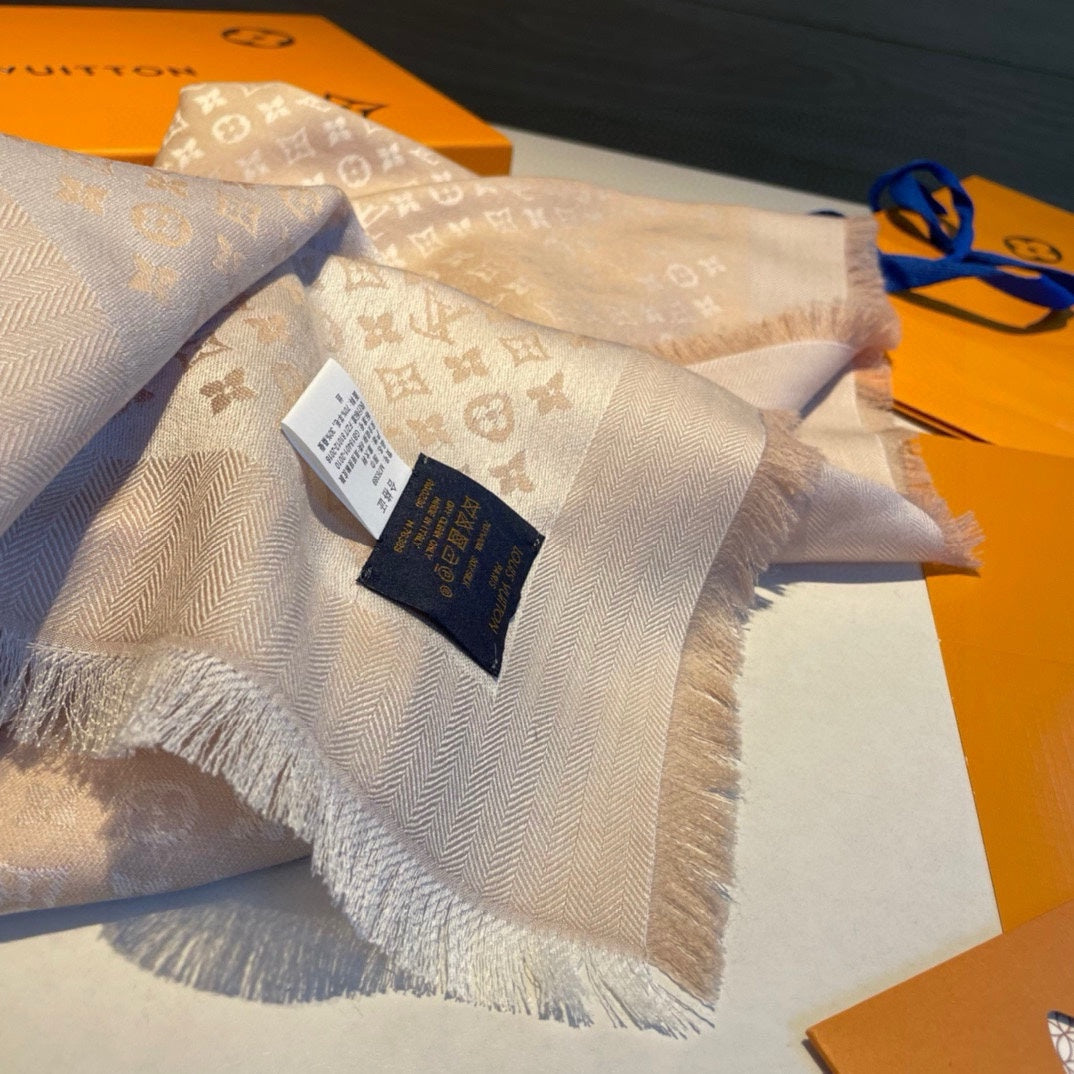LOUIS VUITTON MONOGRAM SHINE SCARF 120 CM IN METALLIC BEIGE WOOL AND MULBERRY SILK 398197