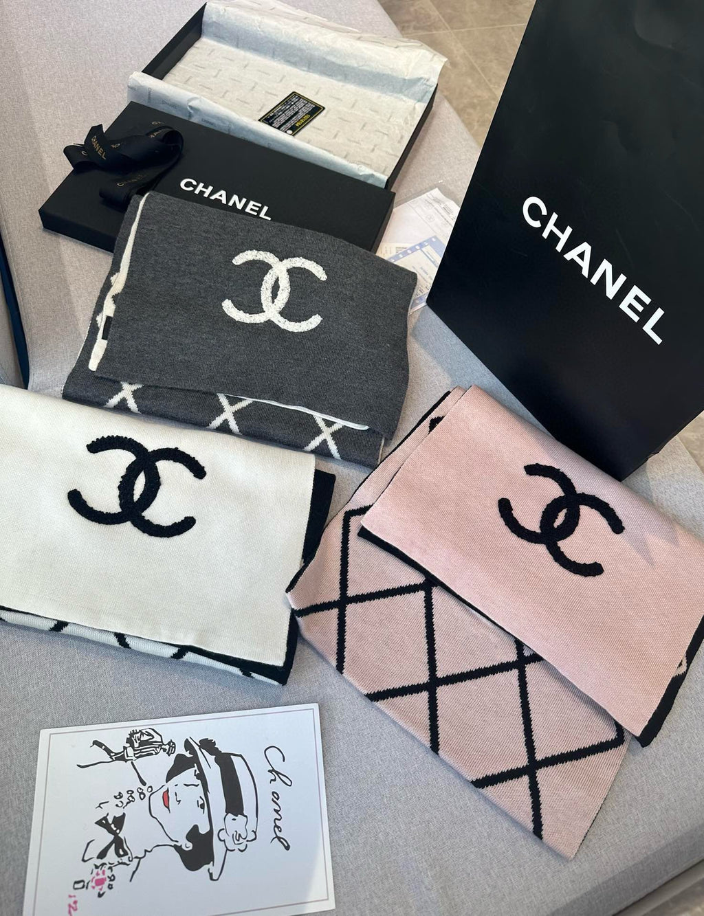 CHANEL SCARF 180 CM IN PASTEL PINK MIX BLACK CASHMERE 401972
