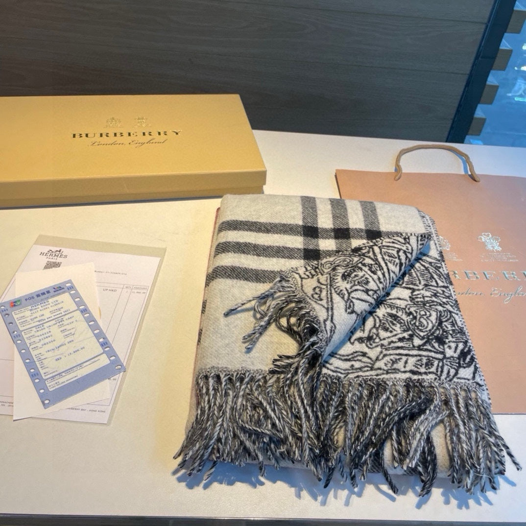 BURBERRY REVERSIBLE EKD STONE GRAY CASHMERE 210 CM SCARF 407191
