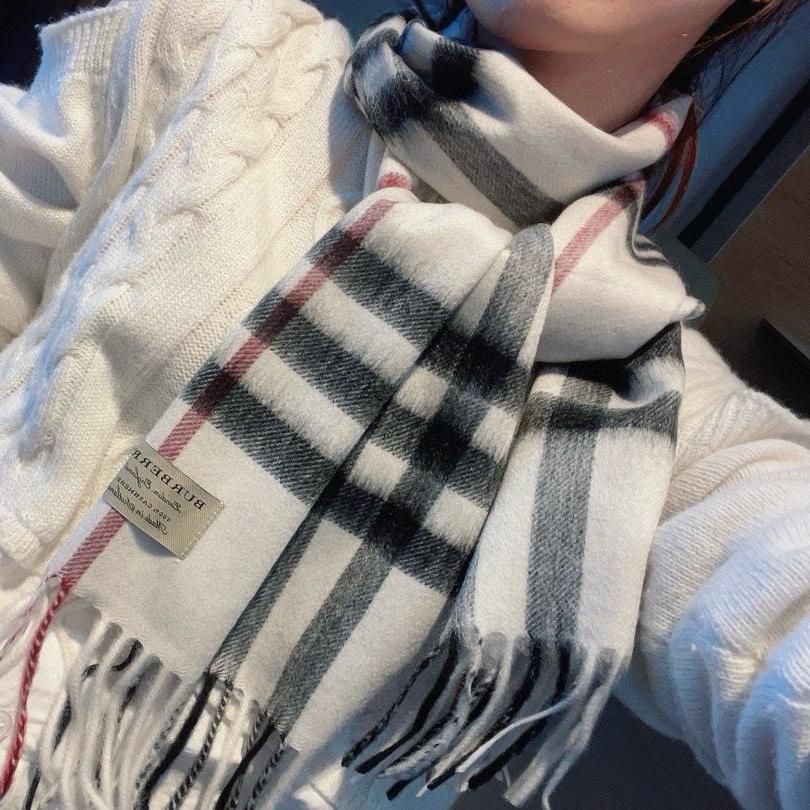 BURBERRY SCARF 168 CM IN BLACK MIX WHITE CASHMERE 408588