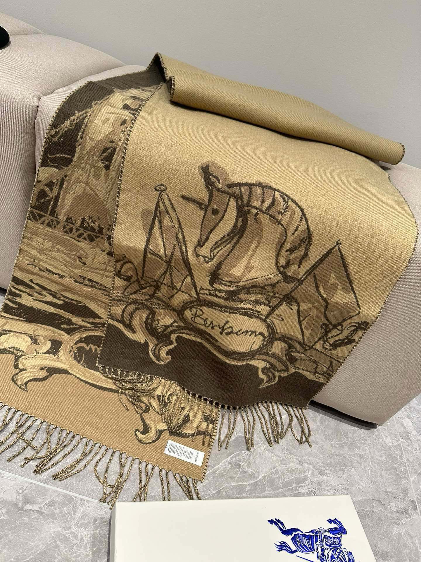 BURBERRY TOWER BRIDGE CASHMERE 210 CM SCARF SAND BROWN 410075