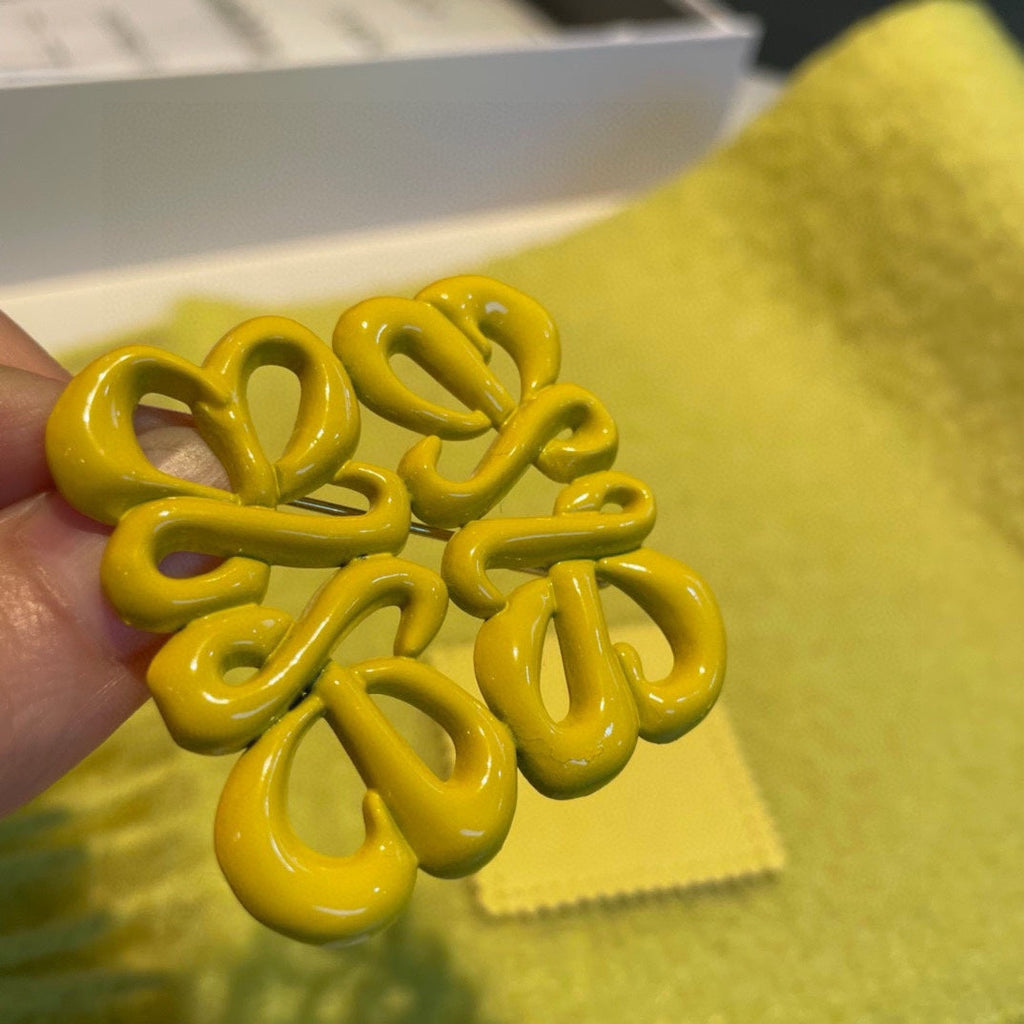 LOEWE SCARF IN NEON YELLOW MOHAIR AND WOOL 411685