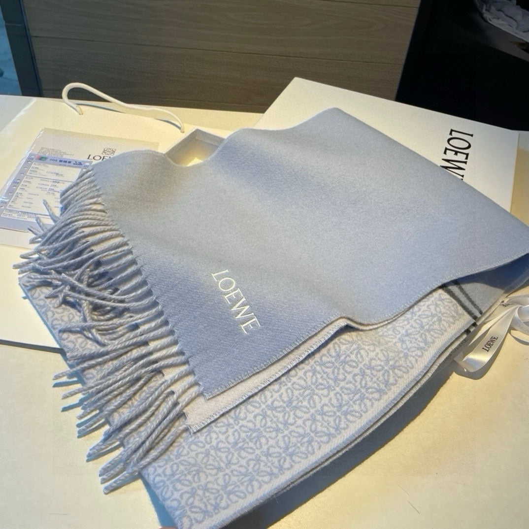 LOEWE SCARF 180 CM IN LIGHT BLUE MIX WHITE WOOL AND CASHMERE 415238