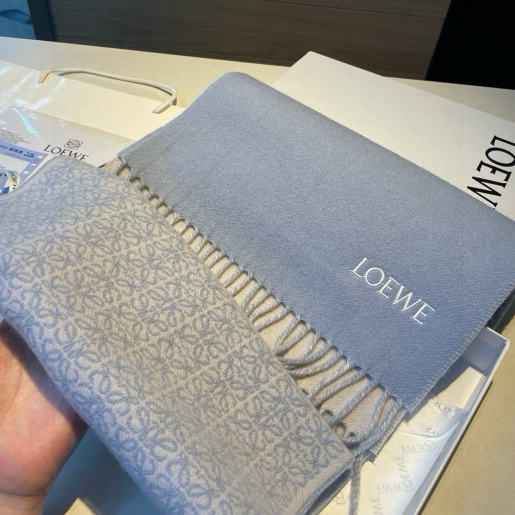 LOEWE SCARF 180 CM IN LIGHT BLUE MIX WHITE WOOL AND CASHMERE 415238