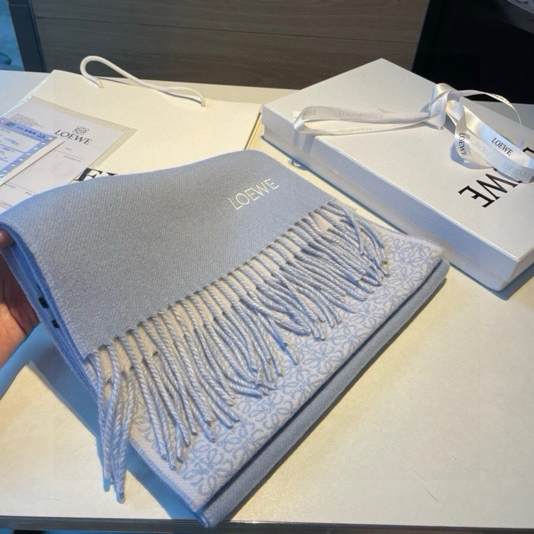 LOEWE SCARF 180 CM IN LIGHT BLUE MIX WHITE WOOL AND CASHMERE 415238