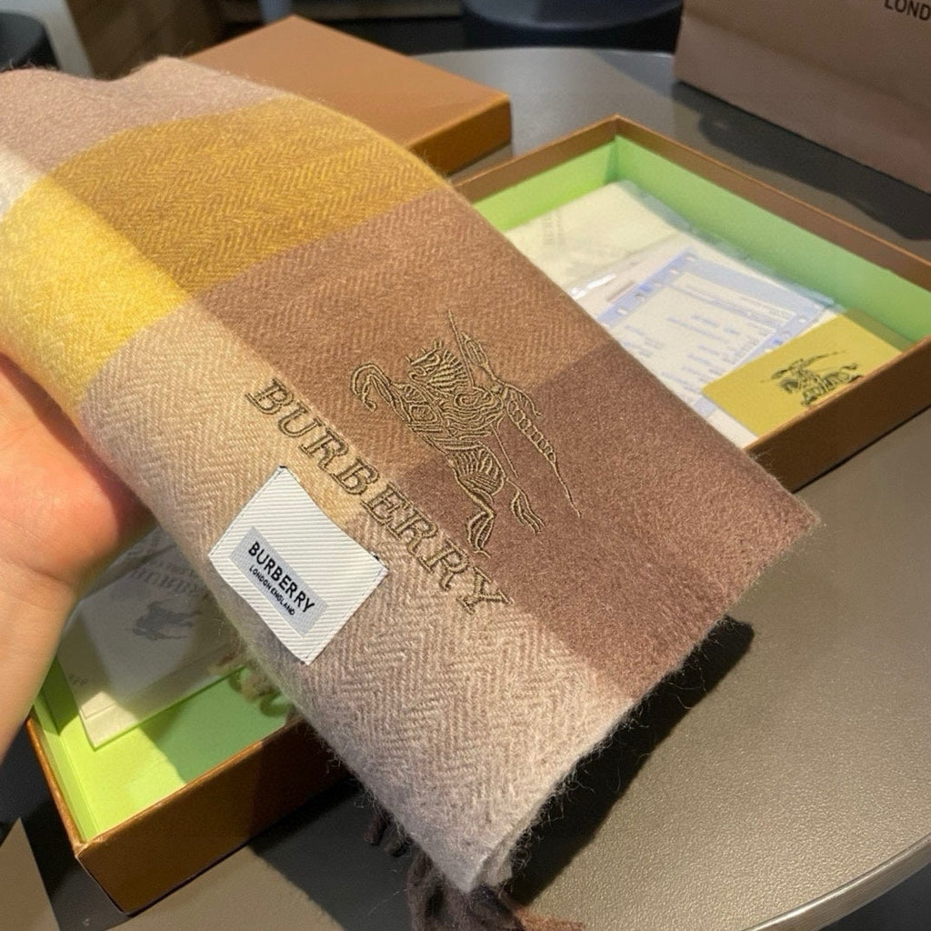 BURBERRY BBR SCARF 180 CM IN CASHMERE 482322