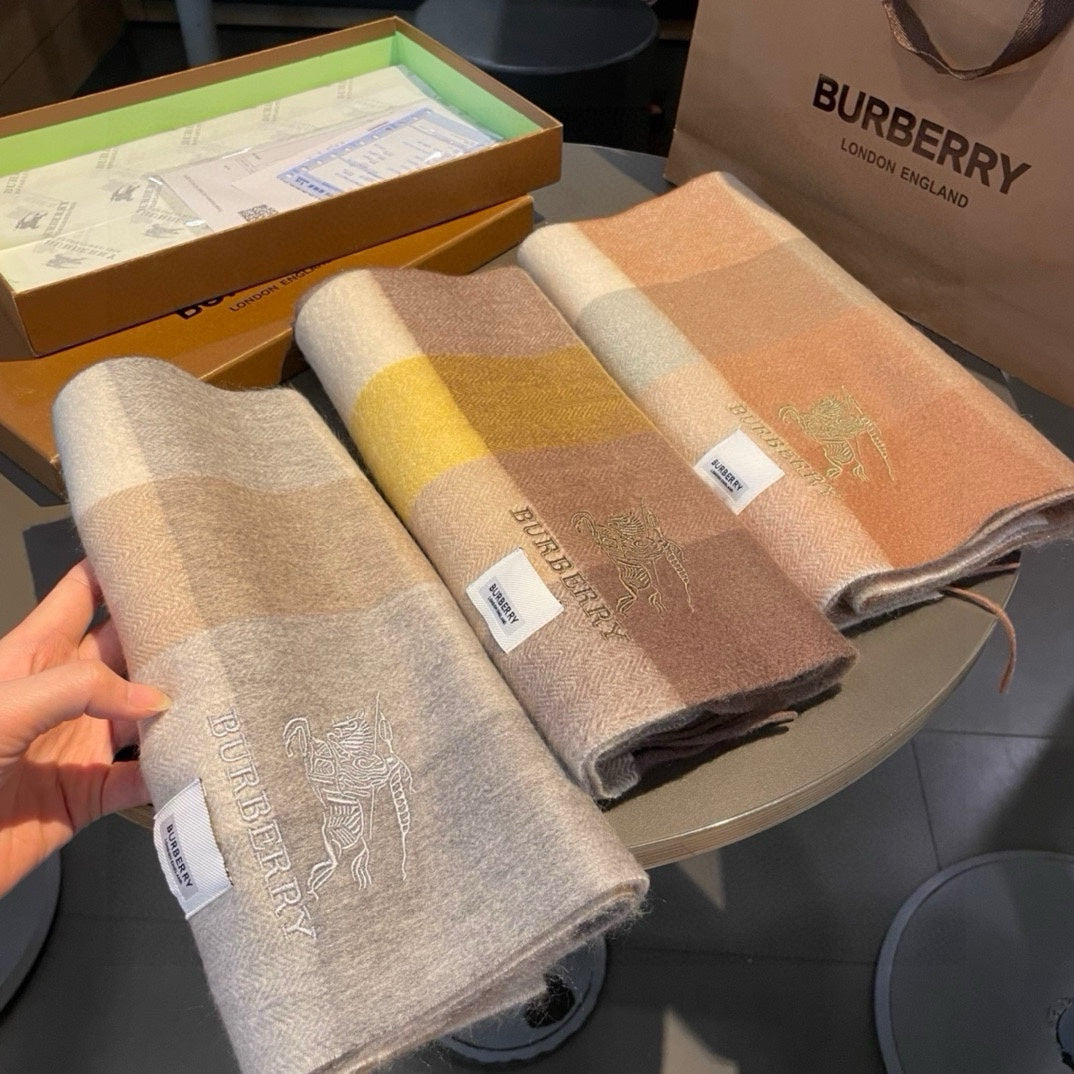 BURBERRY BBR SCARF 180 CM IN CASHMERE 482323