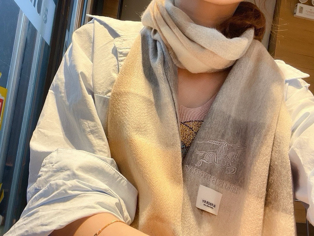 BURBERRY BBR SCARF 180 CM IN CASHMERE 482323
