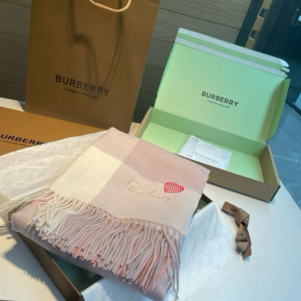BURBERRY BBR SCARF 180 CM IN CASHMERE 490020